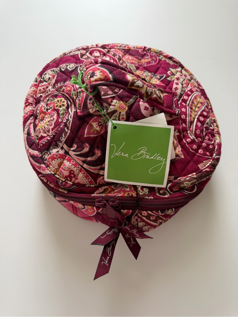 Vera Bradley Round Quilted Travel Cosmetic Bag in Piccadilly Plum Paisley NWT